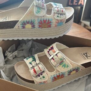 Dirty Laundry Cream Sandals Artistic Design